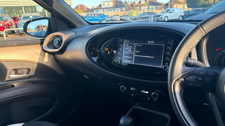 Toyota Aygo X 1.0 VVT-i Edge 5dr Auto Petrol Hatchback